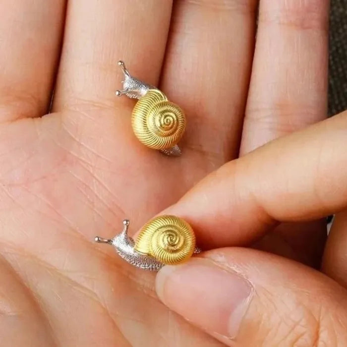 Vintage Snail Stud Earrings Copper Gold Silver Insect Jewelry for Women Gift