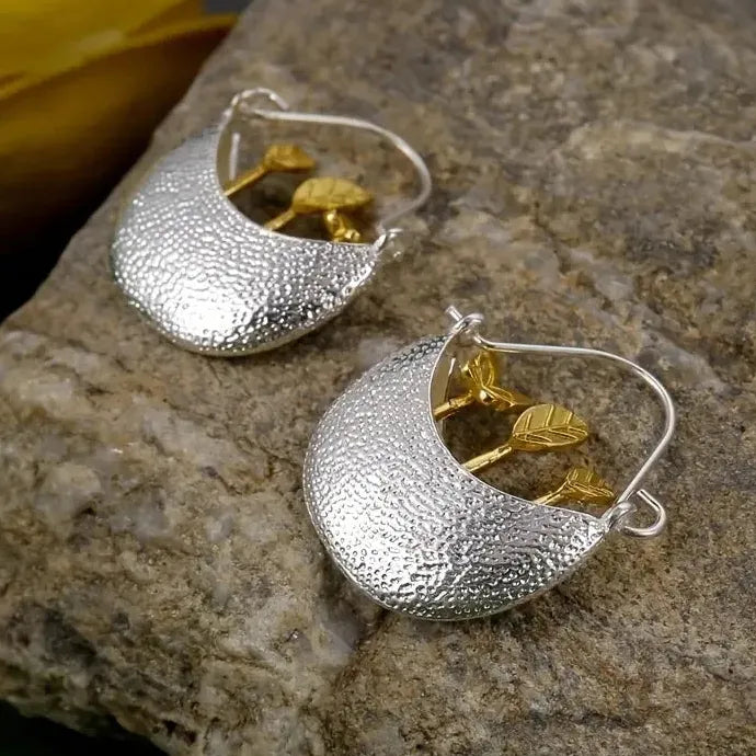 Vintage Silvery Zinc Alloy Flower Pot & Butterfly Drop Hoop Earrings Women