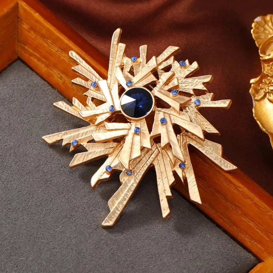 Elegant Mechanical Double Layer Ladies Brooch with Rhinestones Geometric Design