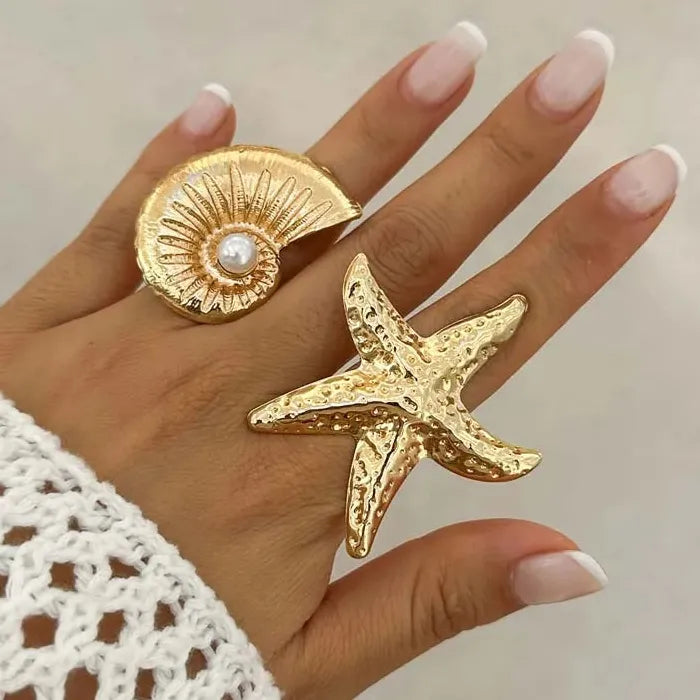 Adjustable Gold Metal Starfish Ring for Women Punk Hip Hop Jewelry Gift Accessory