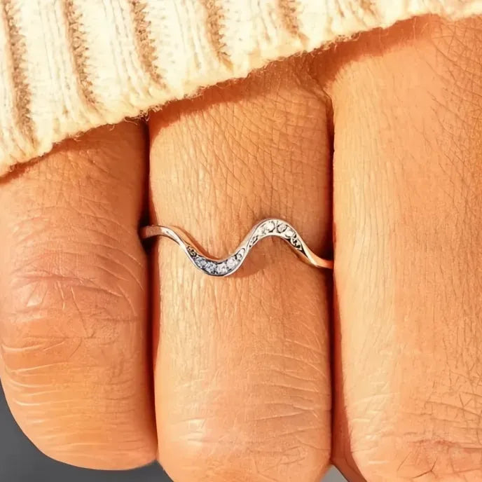 Women’s Brass Ring with Wave Geometric Design Inlaid Shining Cubic Zirconia Jewelry for Party & Daily Wear