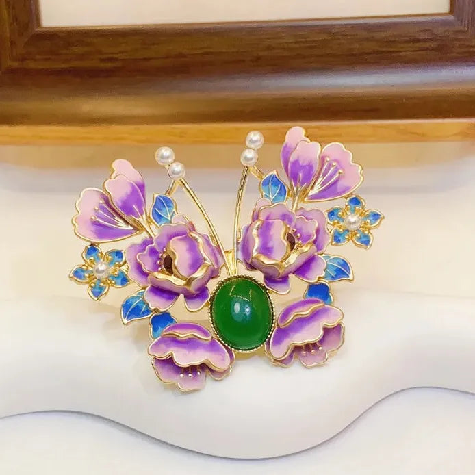 Classic Flower Butterfly Brooch Women’s Corsage Pin Elegant Accessory