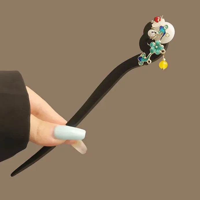 Elegant Wooden Hair Sticks for Women Chinese Style Floral Tassel Vintage Fork