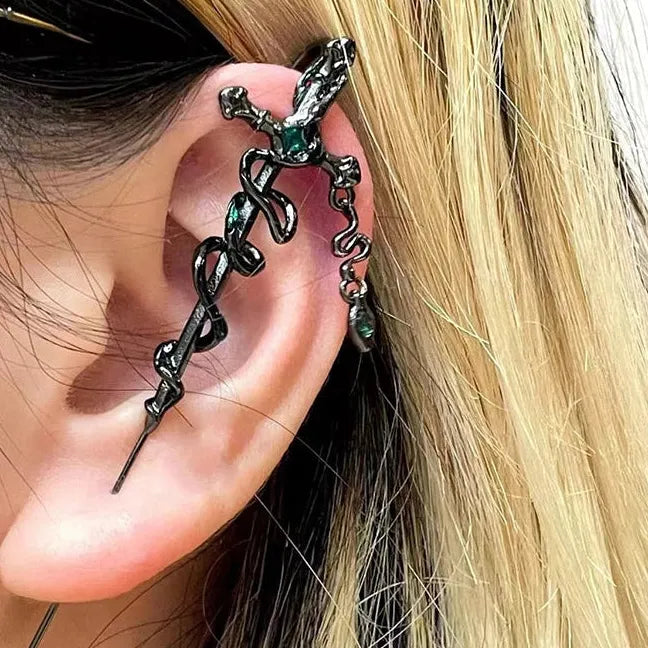 ZHUHE Black White Iced Serpentine Copper Alloy Gothic Animal Stud Earrings Men Women