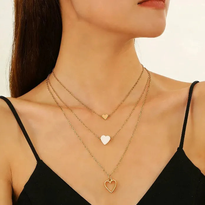 3Pcs Zinc Alloy Heart Pendant Necklace Layered Collarbone Chain Set Women