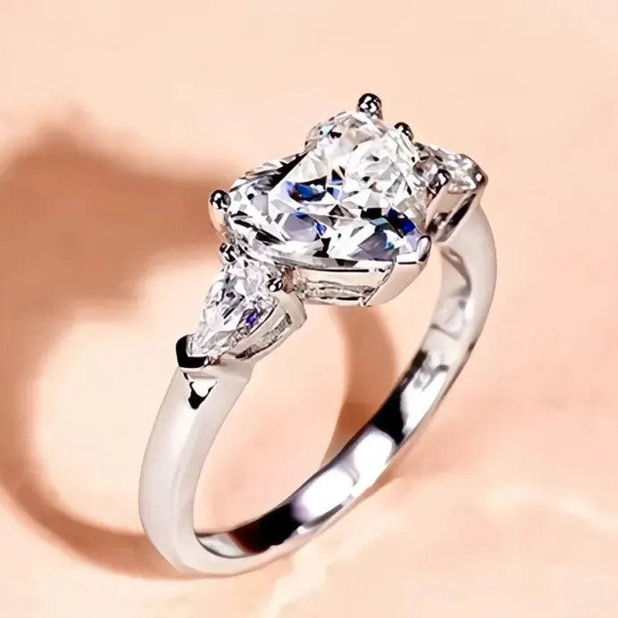 Bright Heart Geometric Cubic Zirconia Wedding Band for Women