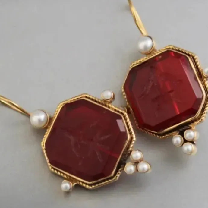 Elegant Vintage Geometric Pearl Drop Earrings for Women Zinc Alloy Bridal Gift