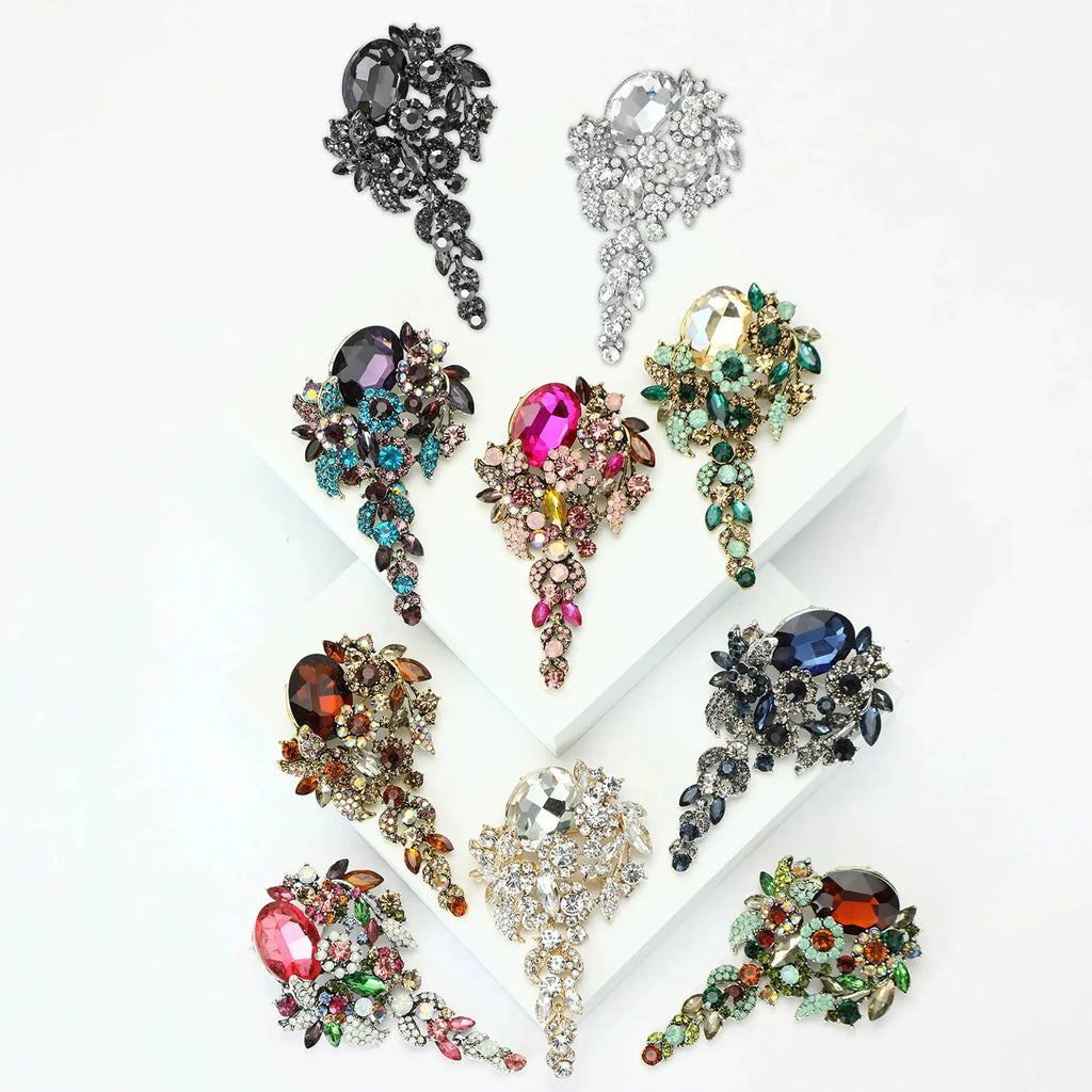 Vintage Floral Brooch Pin Jewelry Classic Style for Men Women