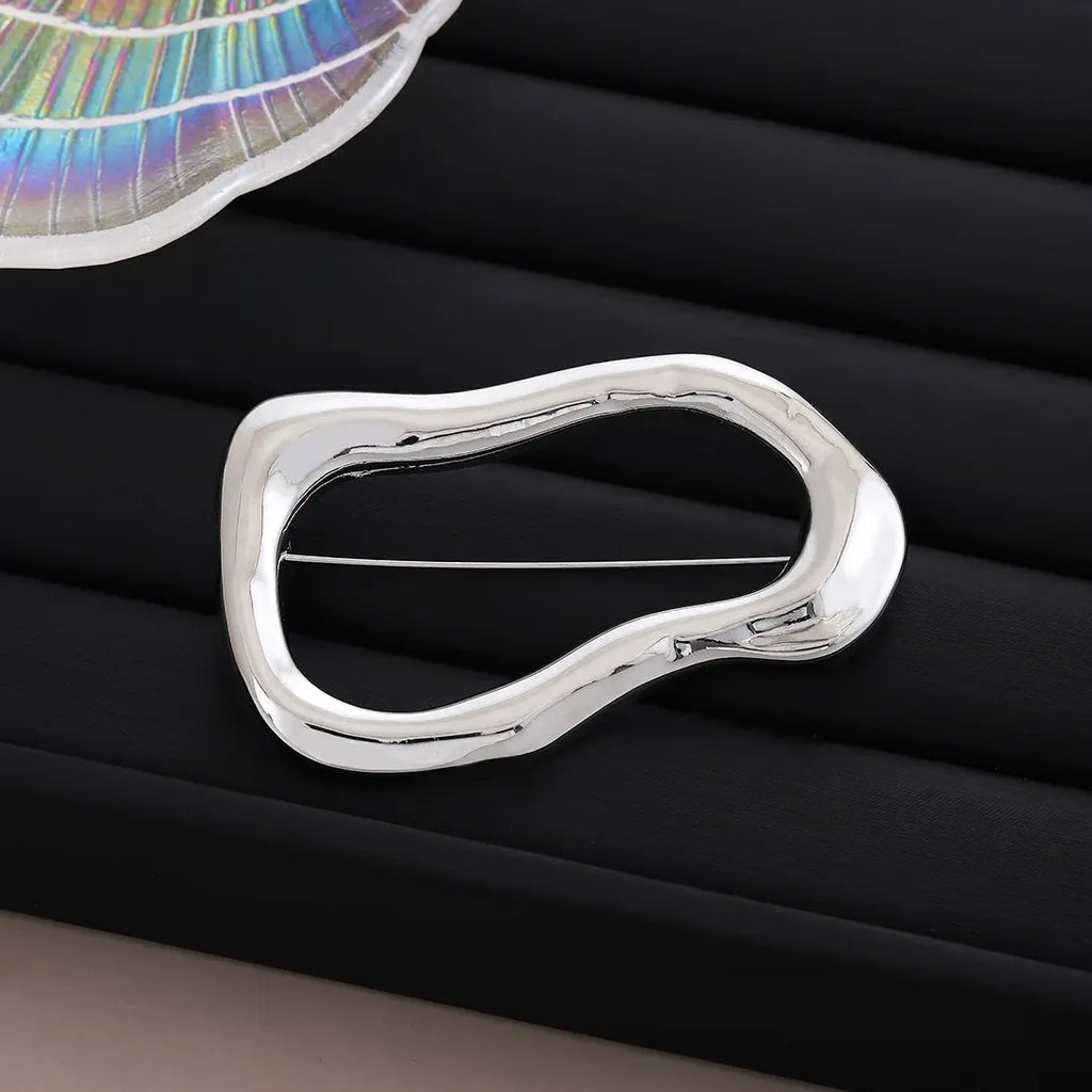 European American Irregular Oval Luxury Fashion Brooch Pin for Women