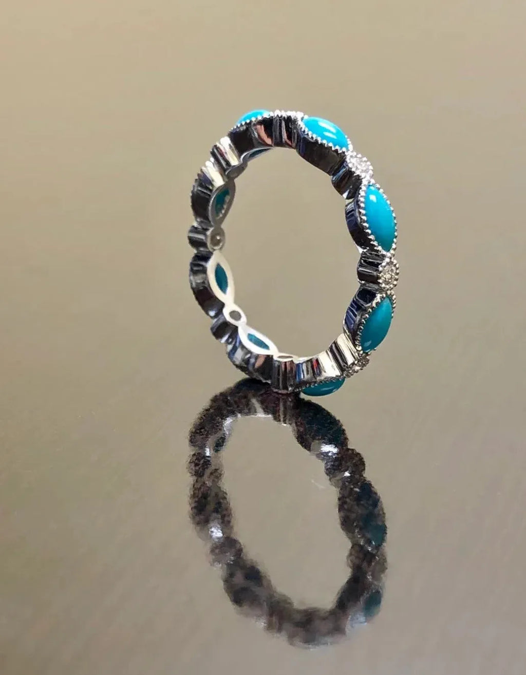 Vintage Geometric Zinc Alloy Ring with Imitation Sapphire for Women’s Party Jewelry
