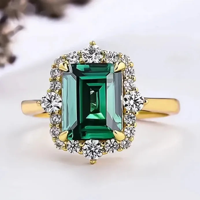 Luxury Square Green Cubic Zirconia Wedding Band Ring for Women