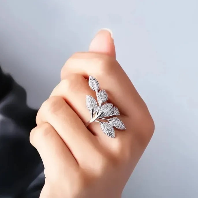 Exaggerated Leaf Brass Ring with Cubic Zirconia for Women Wedding Jewelry