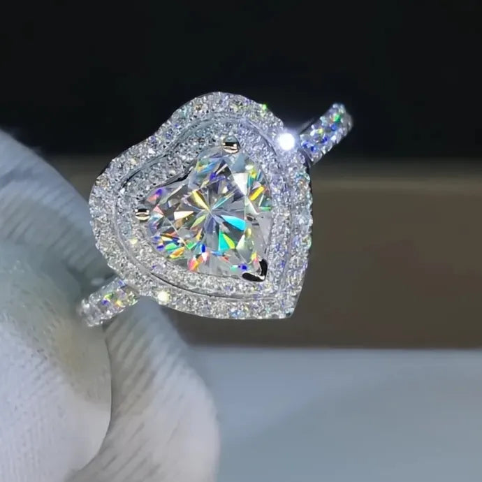 Women Heart Shaped Cubic Zirconia Ring Romantic Wedding Engagement Jewelry Brass
