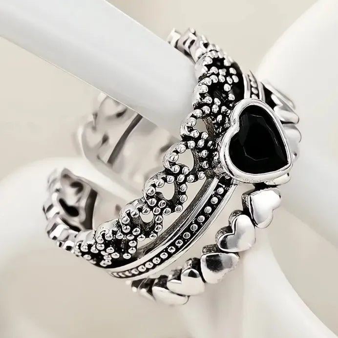 Black Heart Hollow Out Brass Women’s Cocktail Ring Trendy Elegance Gift