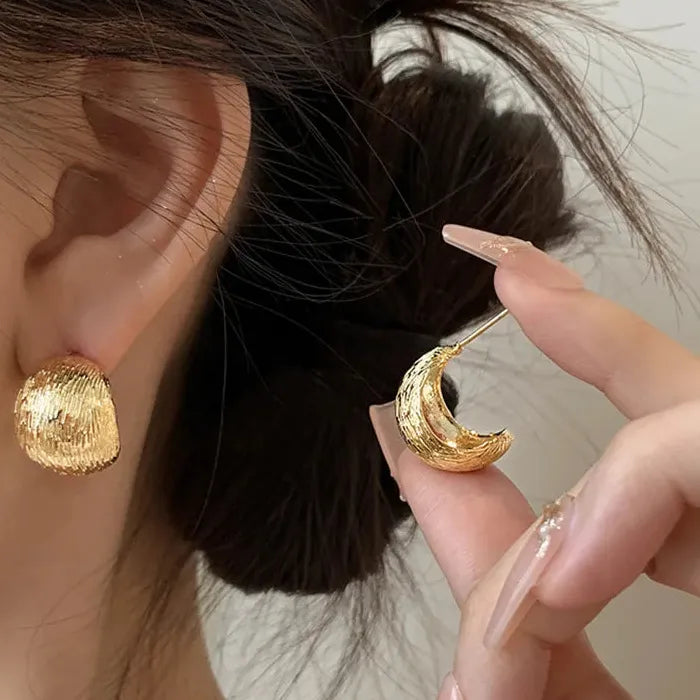 Vintage Zinc Alloy C-Shape Texture Metal Stud Drop Earrings for Women Gift