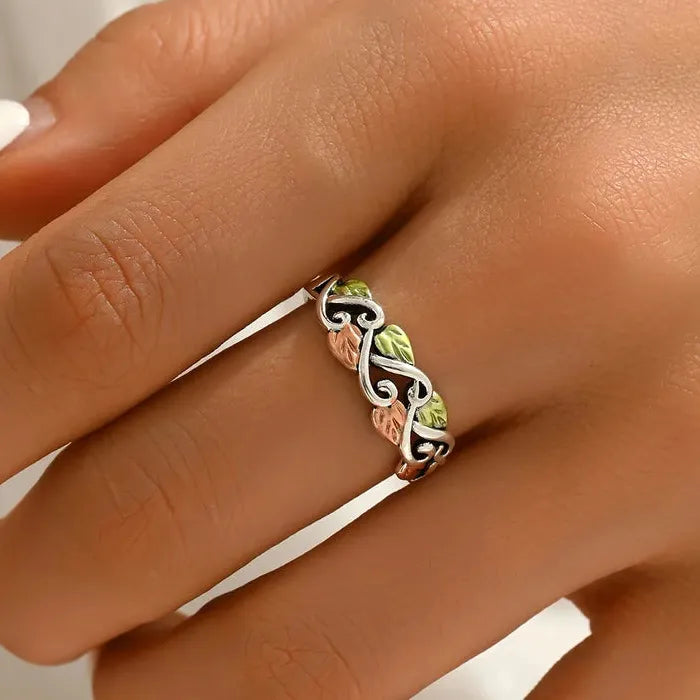 Vintage Minimalist Bohemian Leaf Design Zinc Alloy Ring for Brides Ladies Daily Jewelry