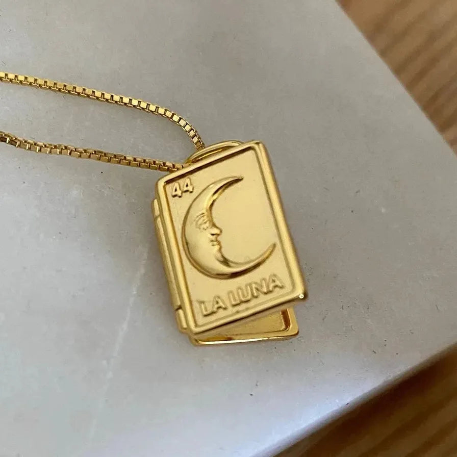 Stainless Steel Openable Moon Photo Frame Locket Pendant Necklace for Women