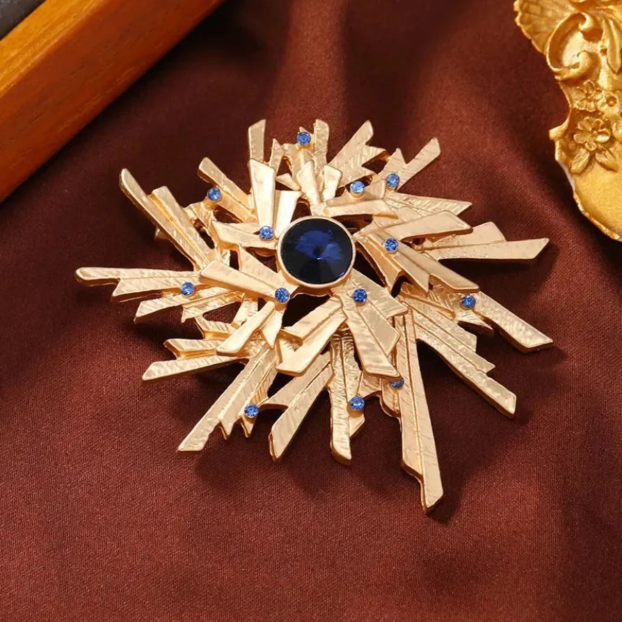 Elegant Mechanical Double Layer Ladies Brooch with Rhinestones Geometric Design