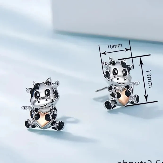 Cute Cow Heart Two-Tone Copper Alloy Stud Earrings for Daily Fashion Party