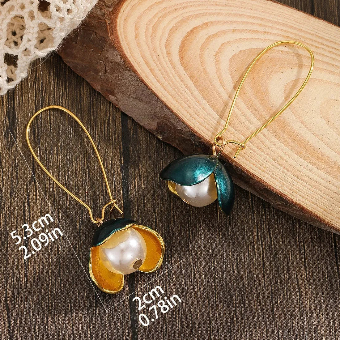 Women's Imitation Pearl Drop Earrings Green Leaf Alloy Resin Gold Retro Jewelry