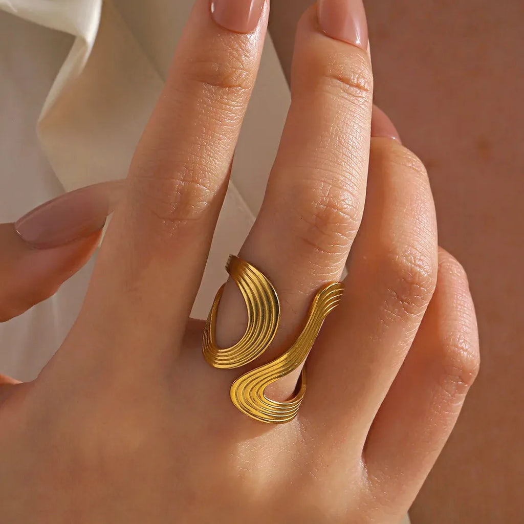 Vintage Geometric Wide Stainless Steel Cocktail Ring for Women Jewelry Gift