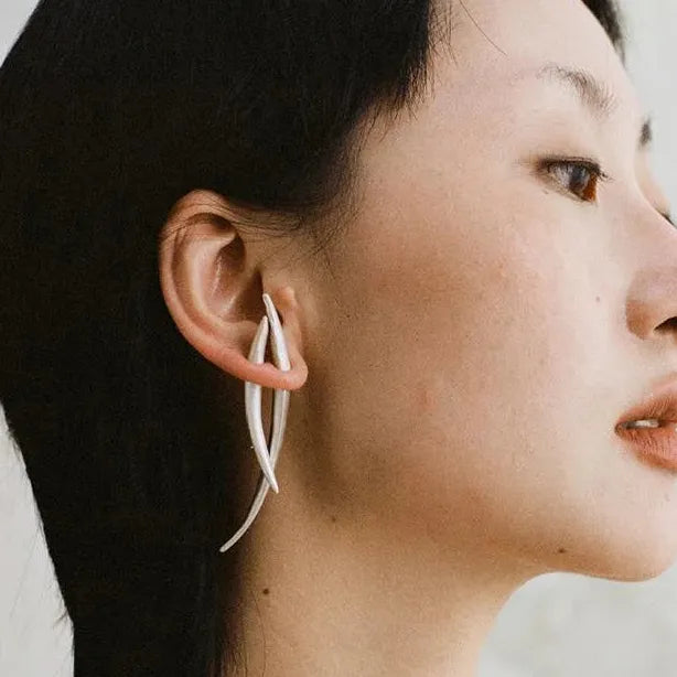 2024 Vintage Curved Geometric Copper Alloy Stud Earrings Men Women Gift