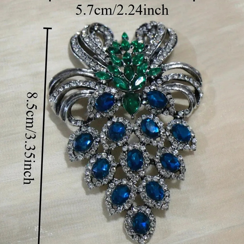 Luxury Grape Fruit Brooch Pin for Men and Women Classic Style