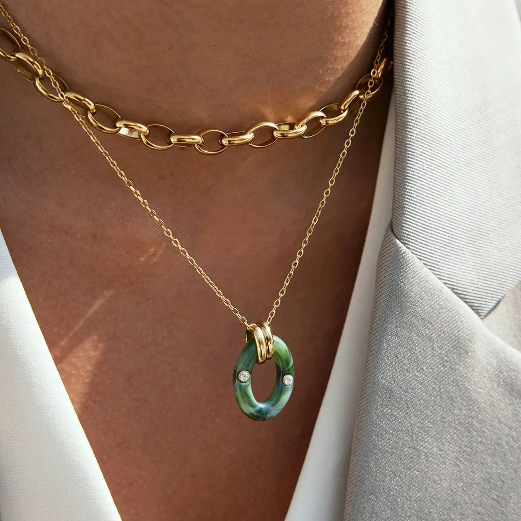 Minimalist Hollow Oval Natural Stone Pendant Necklace Stainless Steel 18k Gold Plated Jewelry