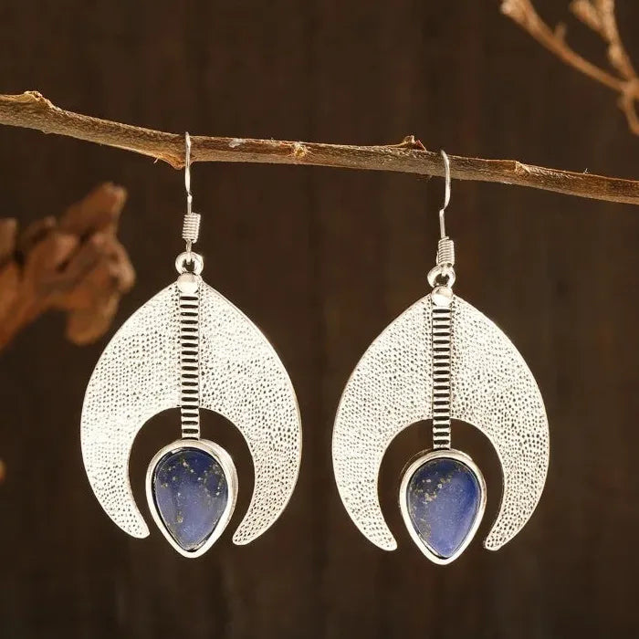 Retro Zinc Alloy Metal Hollow Leaf Pendant Long Drop Earrings for Women