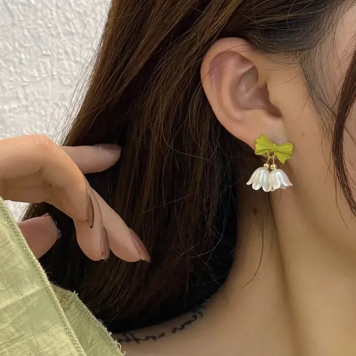 Korea Sweet Green Bow Bell Flower Drop Earrings for Women Alloy Resin Jewelry