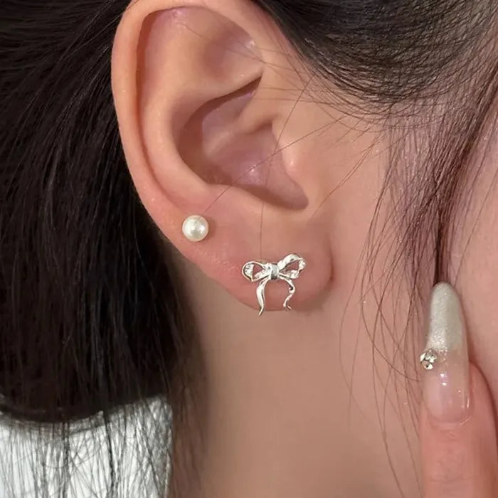Small Silver Geometric Bow Stud Earrings for Women Zinc Alloy Jewelry