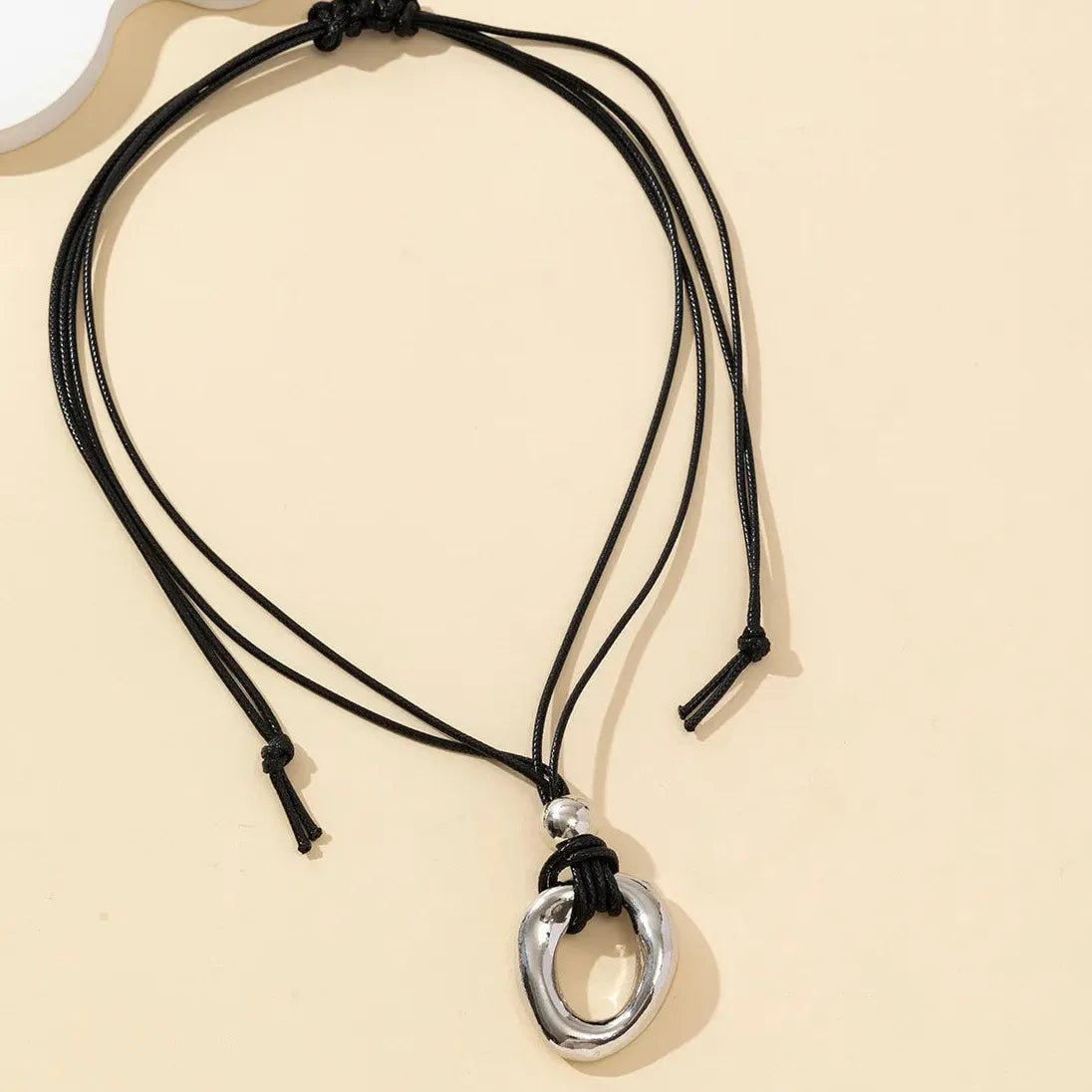 Black Cord Round Pendant Necklace for Women Party Gifts Jewelry