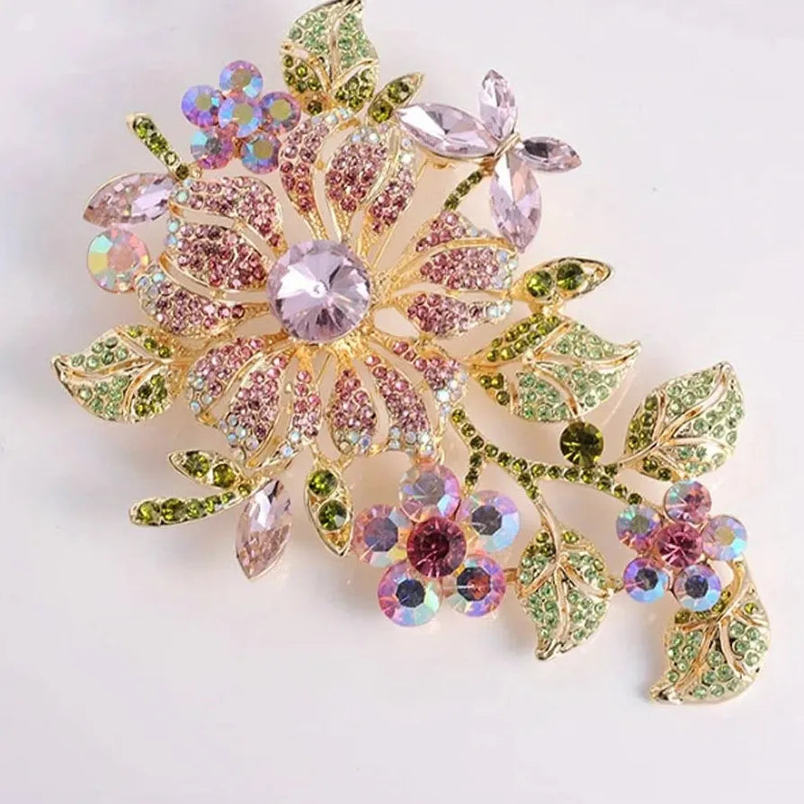 Classic Luxury Flower Brooch Pin for Men and Women Gift