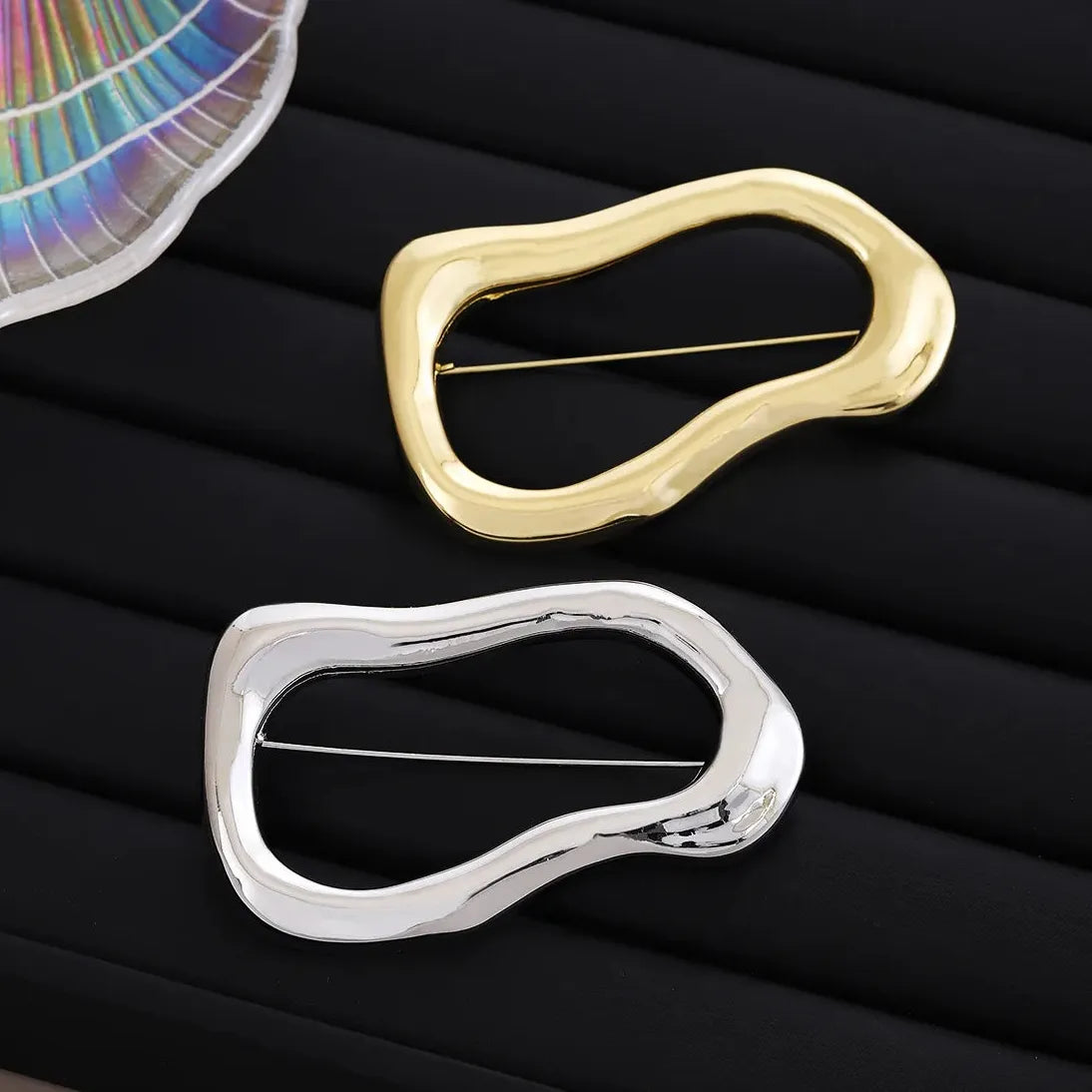European American Irregular Oval Luxury Fashion Brooch Pin for Women