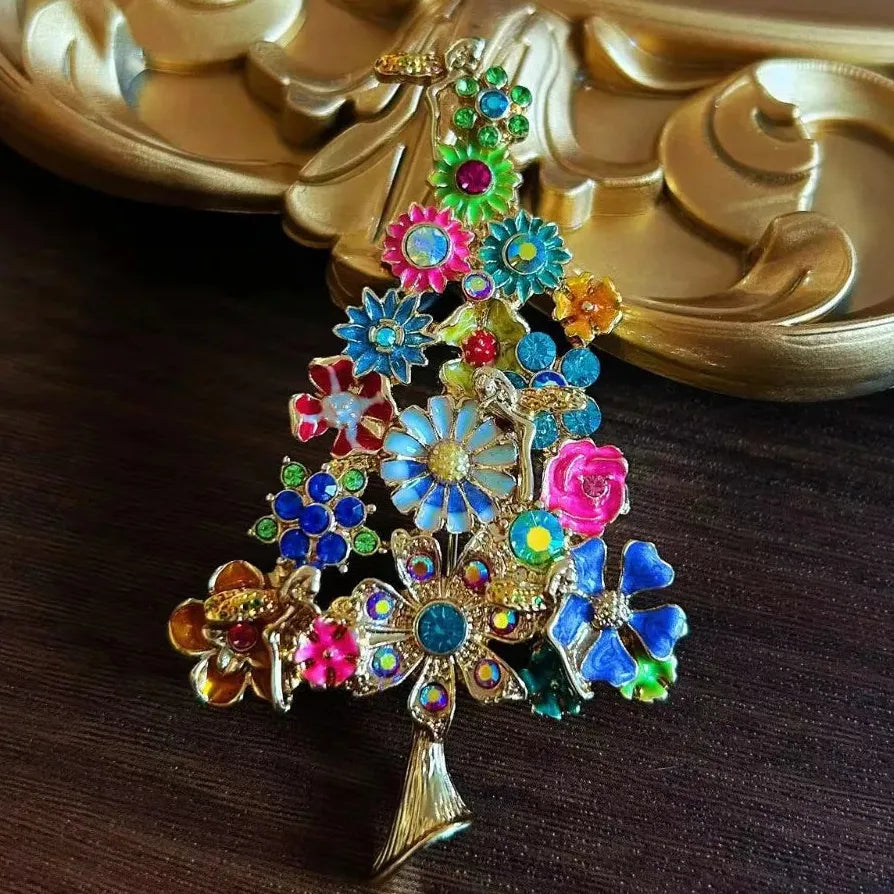 Luxury Christmas Tree Brooch Classic Gift for Men & Women