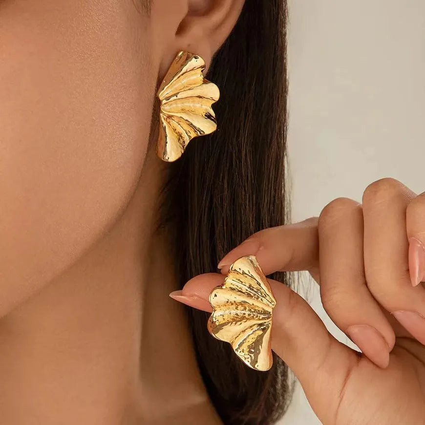 Vintage Irregular Half Flower Stud Earrings for Women Elegant Nature Jewelry