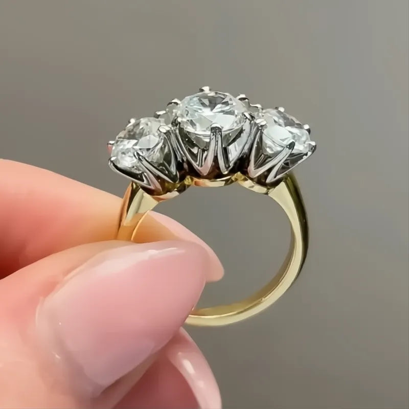 Elegant Women’s Two-Tone Metal Ring with Sparkling Cubic Zirconia for Wedding Party Jewelry