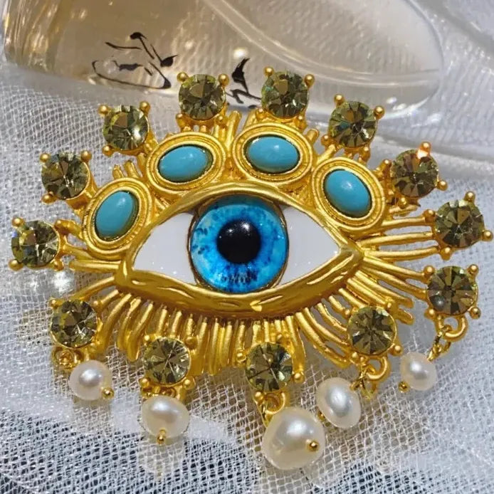 Luxury Sparkling Devil Eyes Brooch Pin for Women Men Classic Style