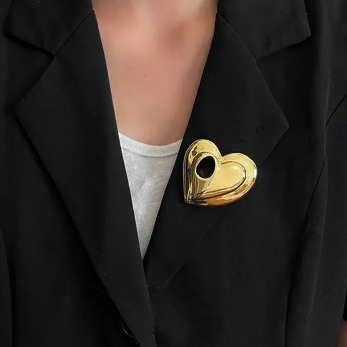 Stainless Steel Heart Brooch Pin for Men and Women Glossy Metal Jewelry