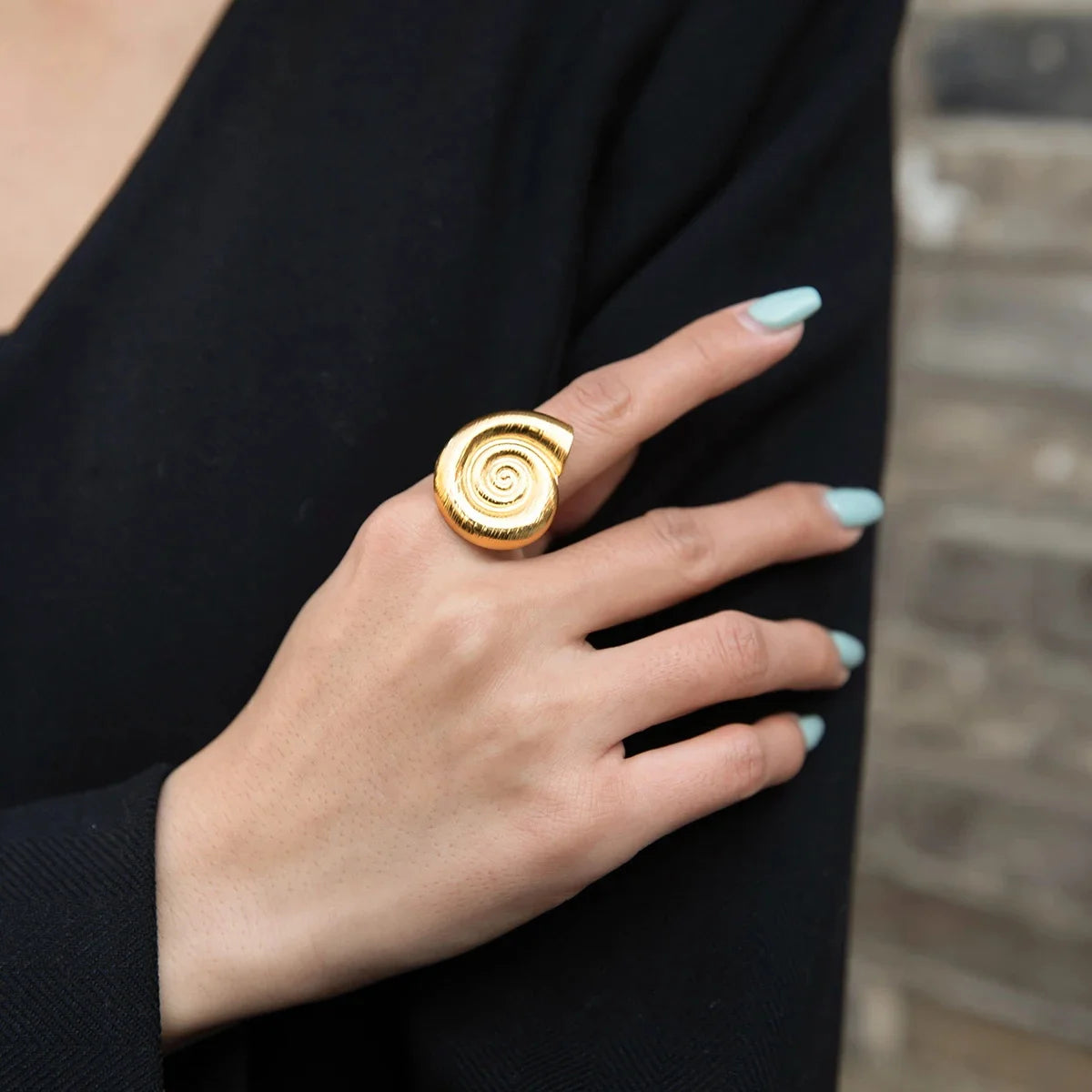 18K Gold Plated Stainless Steel Vintage Snail Shell Opening Ring for Women