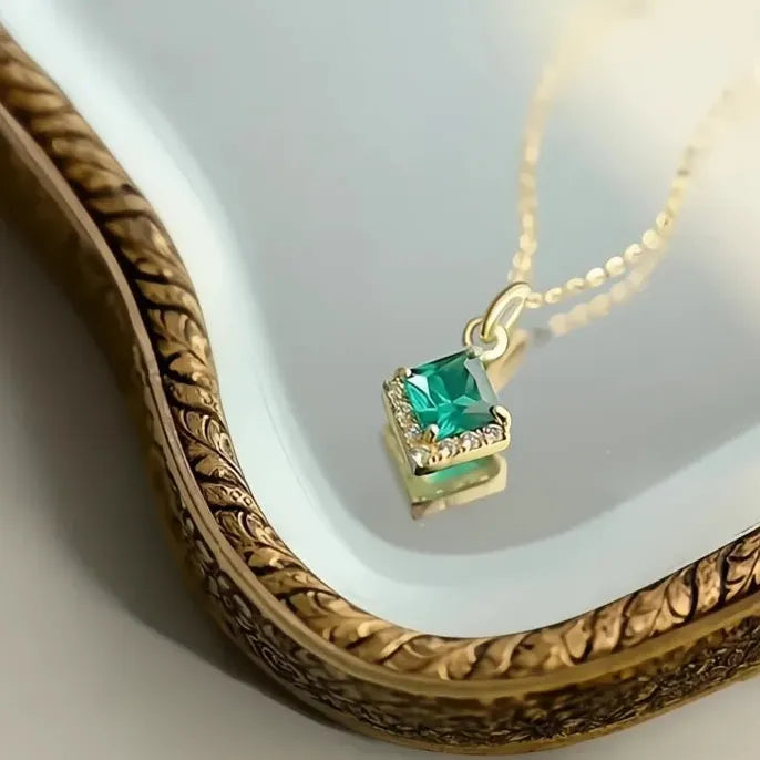 Princess Square Green Cubic Zirconia Pendant Necklace Copper Alloy Wedding Jewelry
