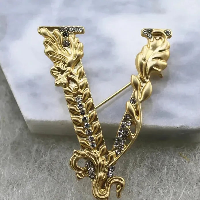 Wheat Pattern V-Shaped Geometric Crystal Rhinestone Brooch for Women
