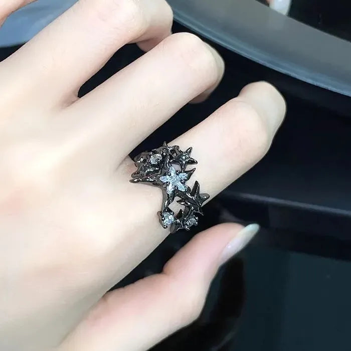 2024 Gothic Star Cocktail Ring Unisex Punk Cross Jewelry Gift