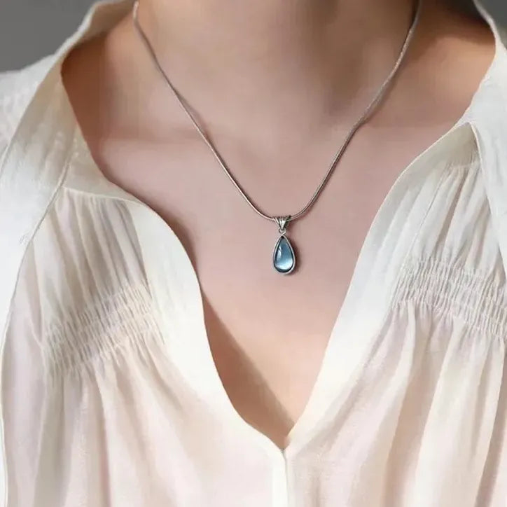 French Blue Water Drop Pendant Snake Bone Chain Necklace Women Y2K Zinc Alloy Resin 2026