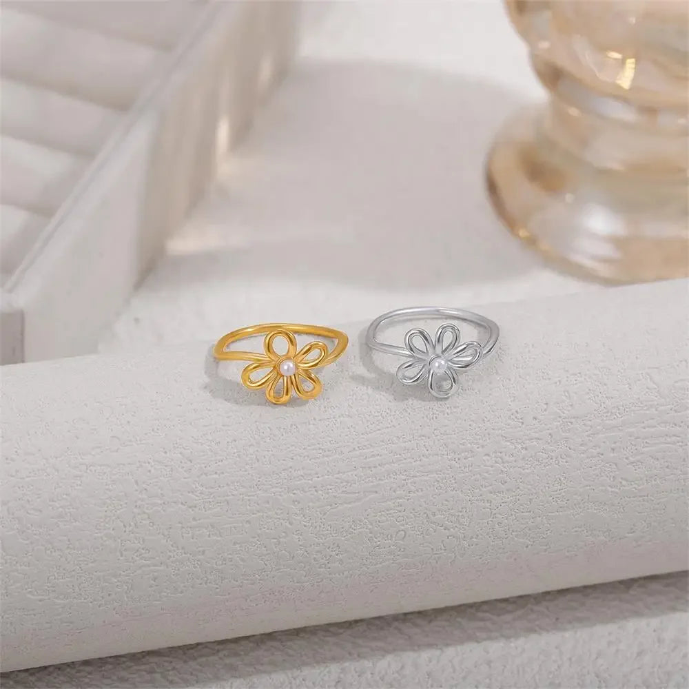 18K Gold Plated Stainless Steel Flower Ring with Imitation Pearl for Women Wedding