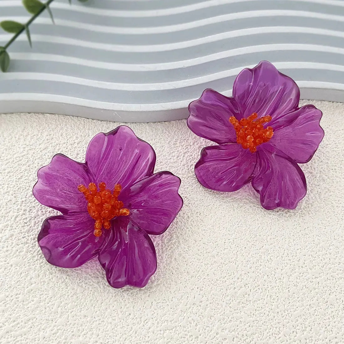 2025 Acrylic Transparent Flower Stud Earrings for Women Large Colorful Nature Jewelry