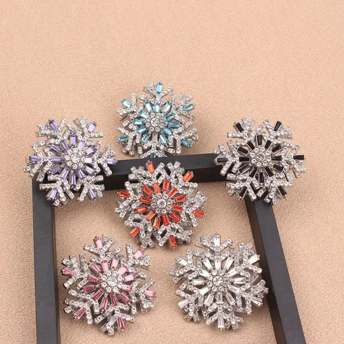 Double Turn Snowflake Brooch Pin with 6 Color Rhinestones for Women