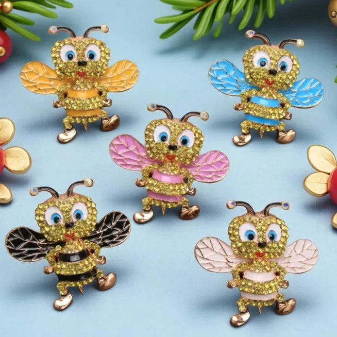 Cartoon Bee Brooch for Men & Women Wedding Party Gift Accessory