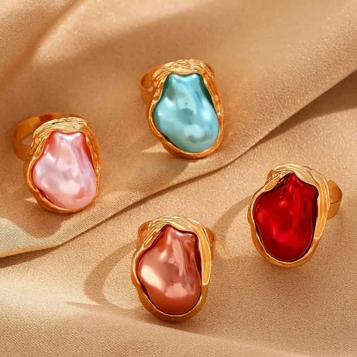Adjustable Women’s Pearl Ring Featuring Irregular Geometric Design Symbolizing Purity
