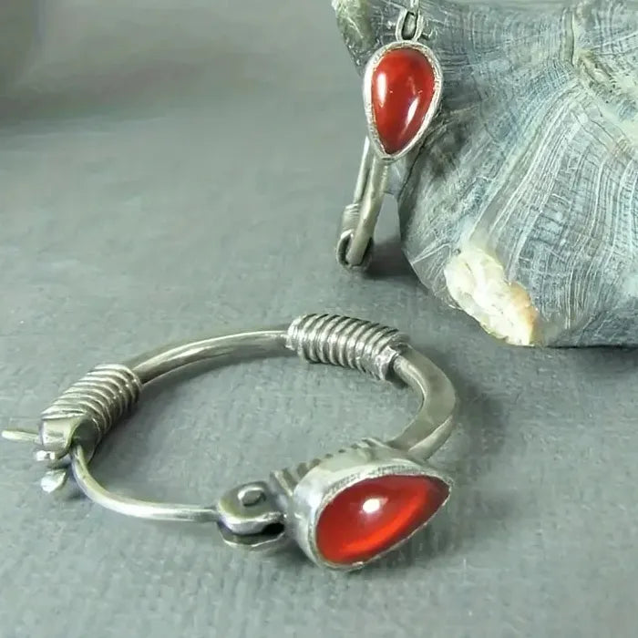 Ethnic Redstone Carving Pattern Zinc Alloy Ring Earrings Vintage Jewelry Women Banquet